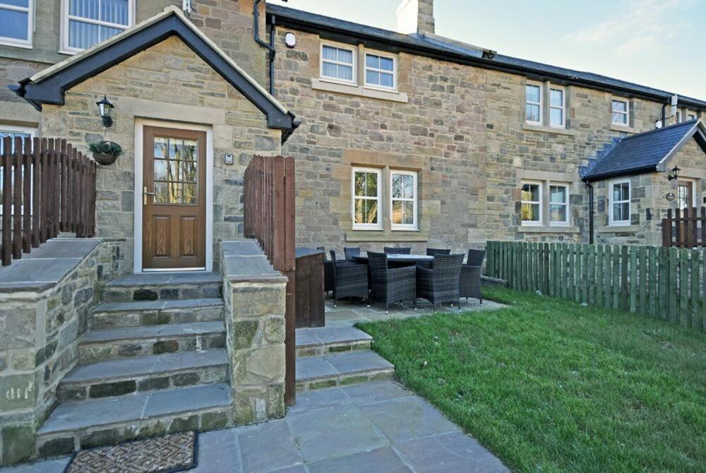 Bramley Villa Lucker Exterior photo